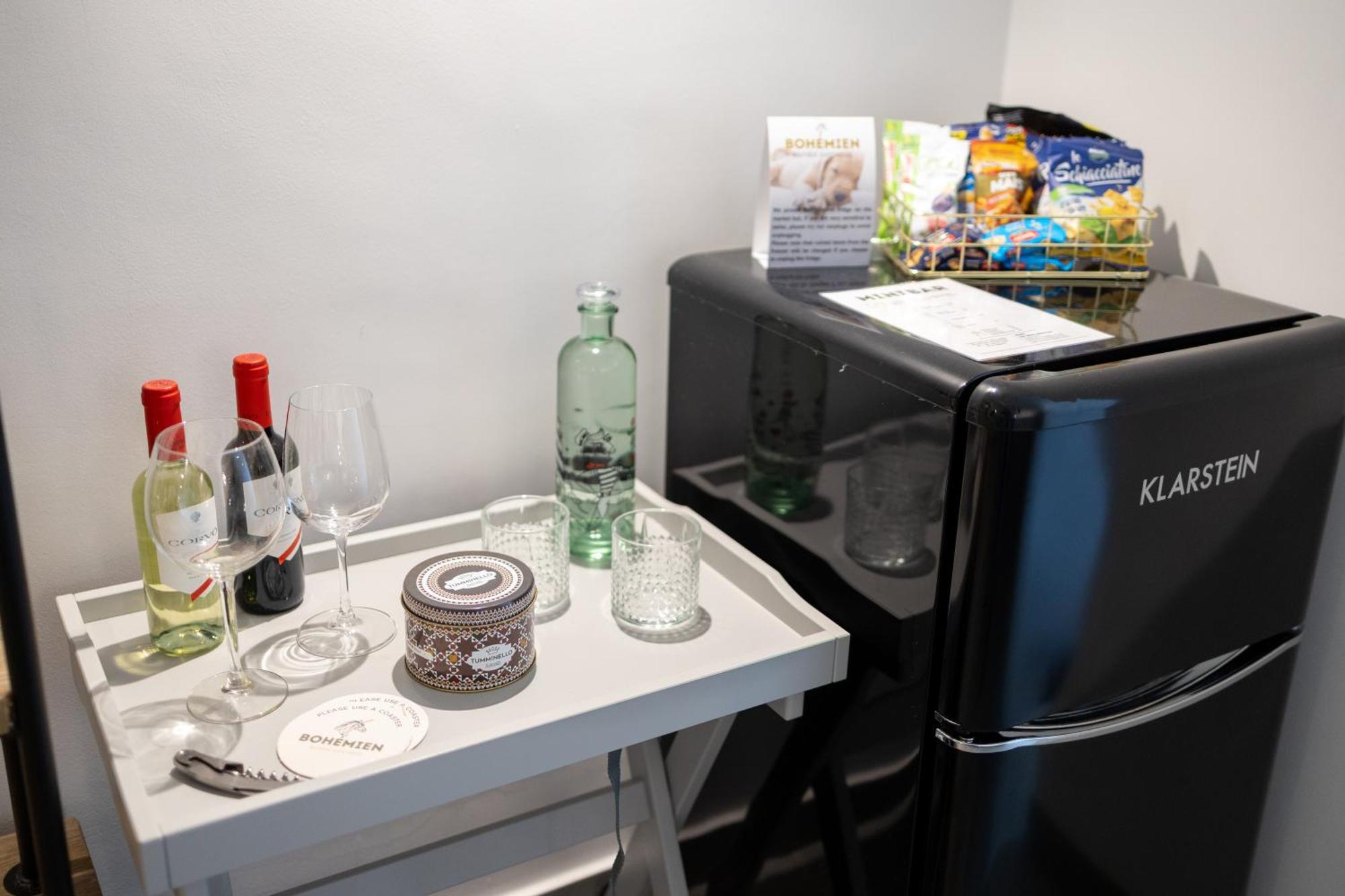 Bohemien Boutique Guesthouse Cefalu Bagian luar foto
